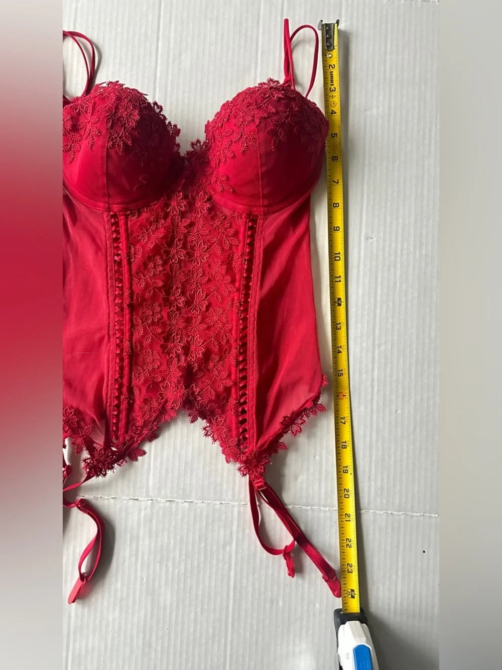 delicates sultry red